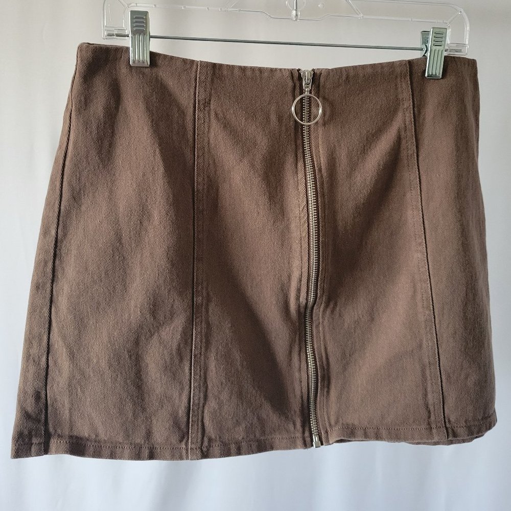 Chloe & Katie Front zip mini skirt